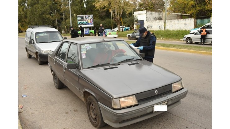 Demoraron a 45 sujetos por violar la cuarentena